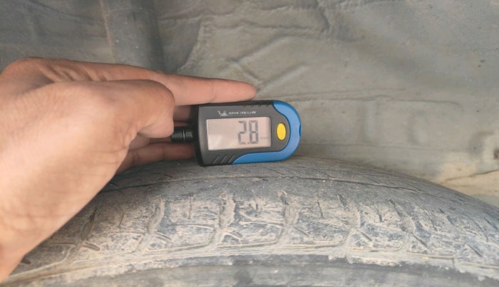 2018 Honda Amaze 1.5L I-DTEC VX, Diesel, Manual, 1,06,423 km, tyre