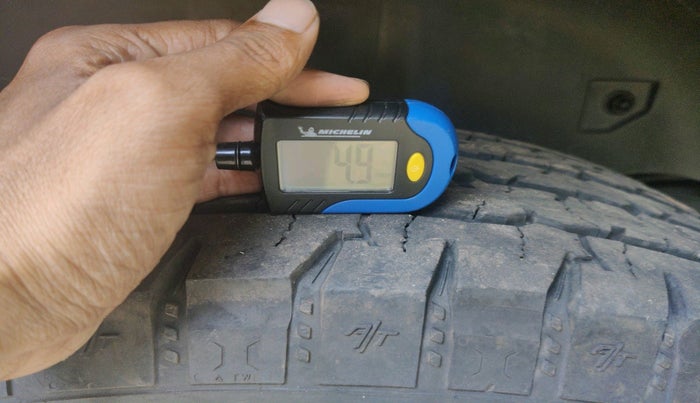 2023 Mahindra Thar LX HARD TOP 4WD MT, Diesel, Manual, 48,738 km, tyre