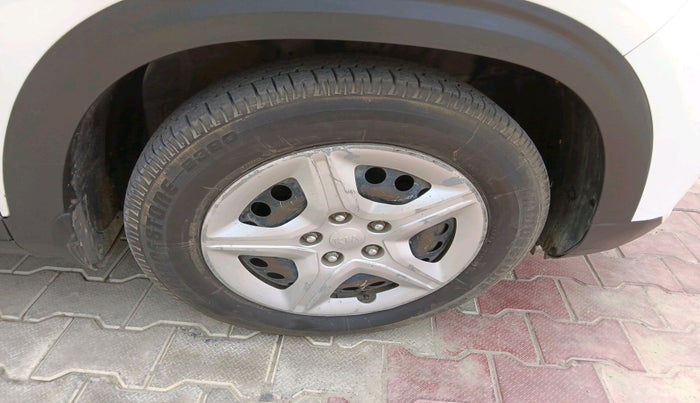 2019 KIA SELTOS HTK 1.5 DIESEL, Diesel, Manual, 86,725 km, tyre