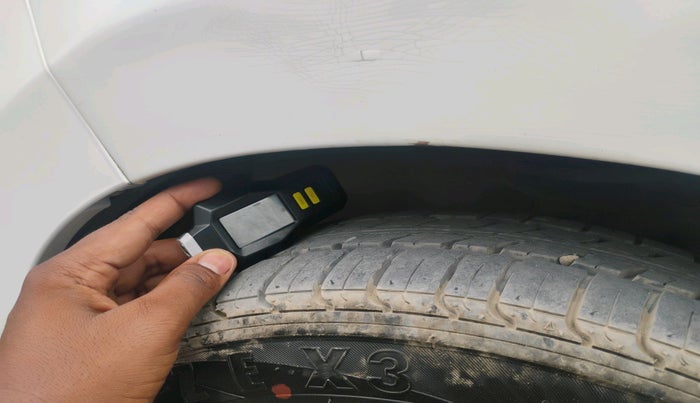 2016 Maruti Alto K10 VXI, Petrol, Manual, 1,91,875 km, tyre