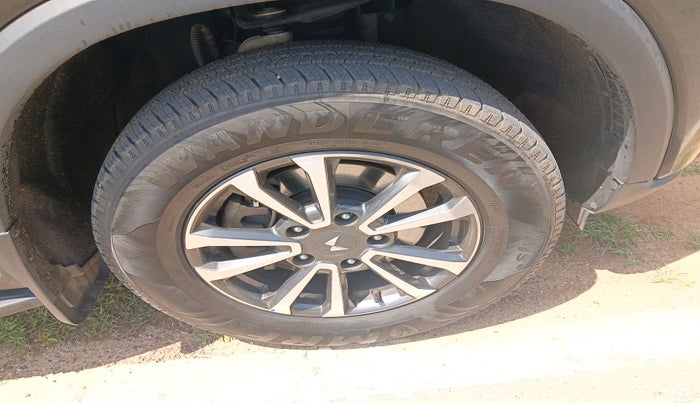 2022 Mahindra SCORPIO-N Z8 L PETROL AT 7 STR, Petrol, Automatic, 20,254 km, tyre