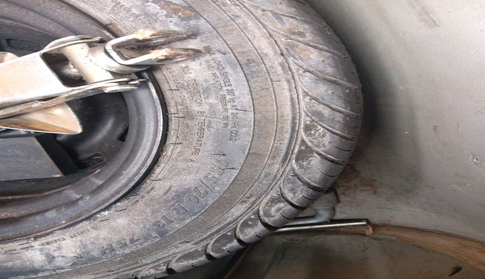 2011 Chevrolet Spark LT 1.0, Petrol, Manual, 86,940 km, tyre