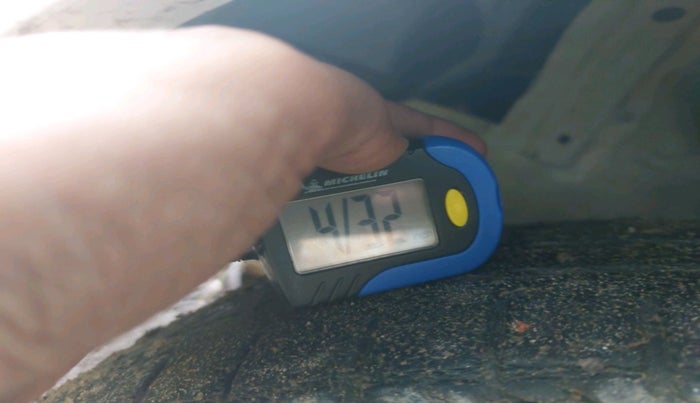 2012 Honda Brio V MT, Petrol, Manual, 78,766 km, tyre