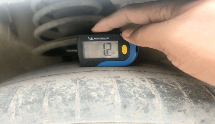 2011 Maruti Ritz VXI, Petrol, Manual, 83,868 km, tyre
