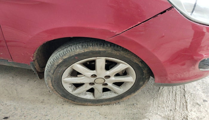 2014 Tata Zest XT PETROL, Petrol, Manual, 78,049 km, tyre