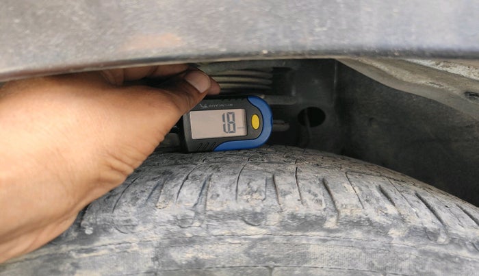 2019 Maruti S PRESSO VXI PLUS AMT, Petrol, Automatic, 74,479 km, tyre
