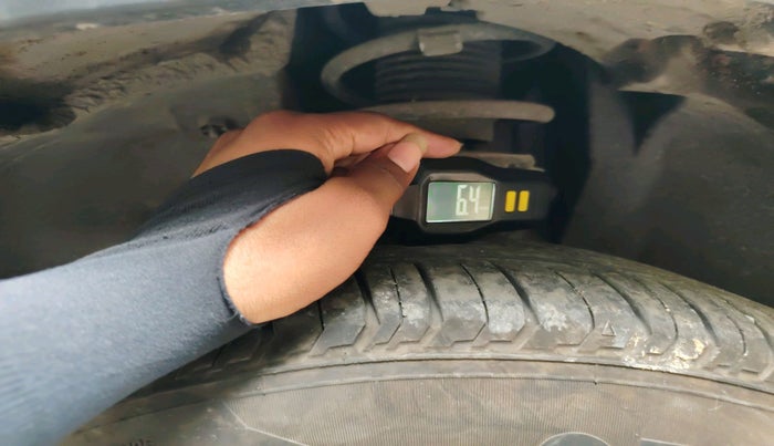 2023 Tata PUNCH ADVENTURE AMT, Petrol, Automatic, 6,858 km, tyre