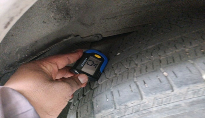 2016 Mahindra Scorpio S6 PLUS 1.99, Diesel, Manual, 97,031 km, tyre