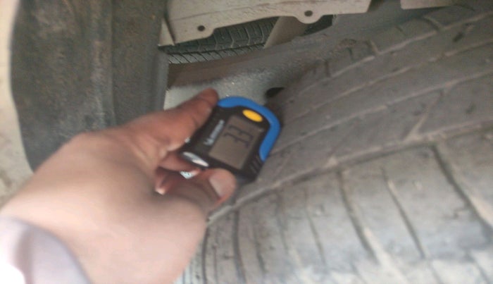 2016 Mahindra Scorpio S6 PLUS 1.99, Diesel, Manual, 97,031 km, tyre