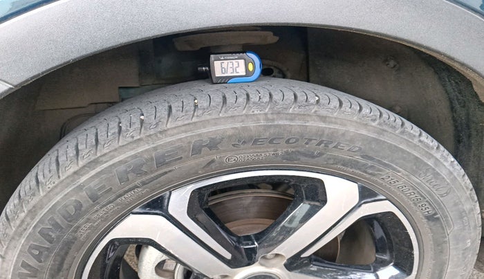 2022 Tata NEXON EV XZ PLUS, Electric, Automatic, 27,626 km, tyre