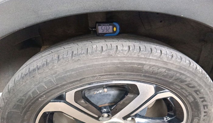 2022 Tata NEXON EV XZ PLUS, Electric, Automatic, 27,626 km, tyre
