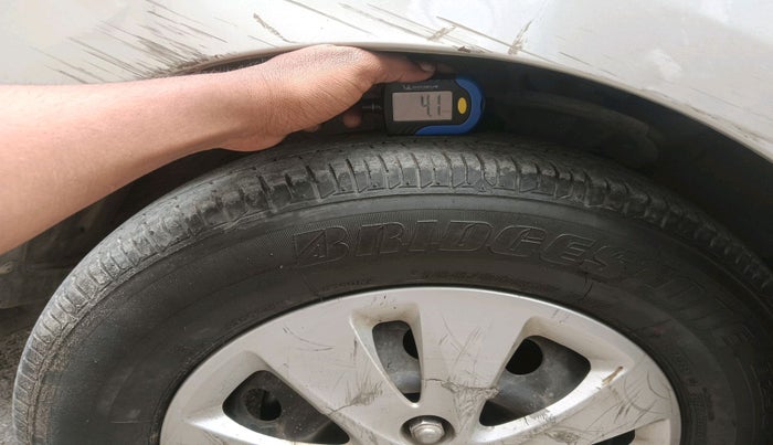 2012 Hyundai i10 SPORTZ 1.2, Petrol, Manual, 34,349 km, tyre