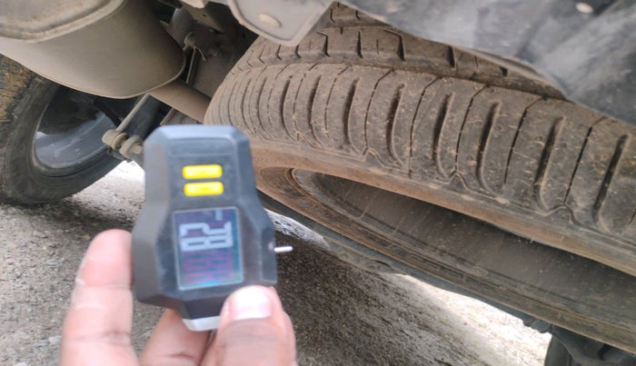 2023 MG GLOSTER SAVVY 6 STR 2.0 TWIN TURBO 4WD, Diesel, Automatic, 36,779 km, tyre