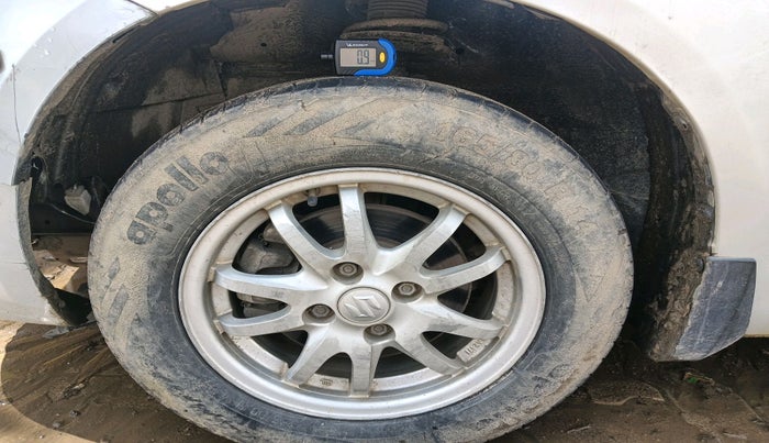2014 Maruti Swift Dzire VXI, Petrol, Manual, 1,18,593 km, tyre