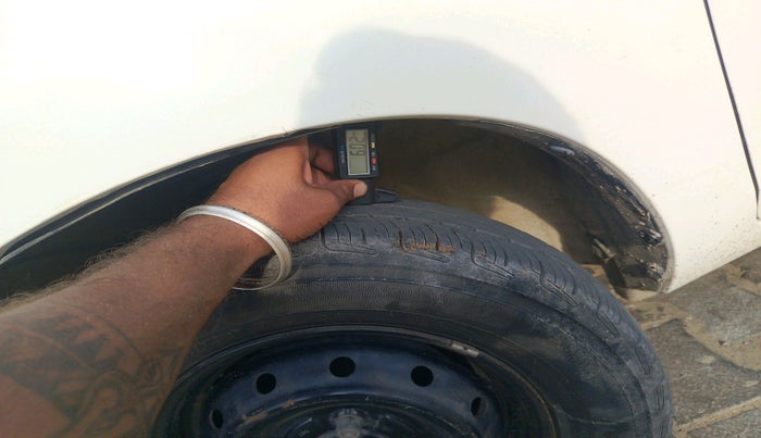2020 Maruti Alto LXI, Petrol, Manual, 2,70,000 km, tyre