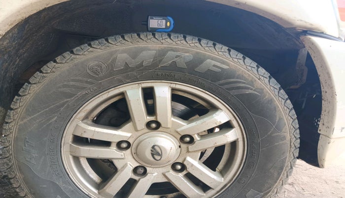 2011 Mahindra Scorpio VLS 2.2 MHAWK, Diesel, Manual, 1,35,646 km, tyre