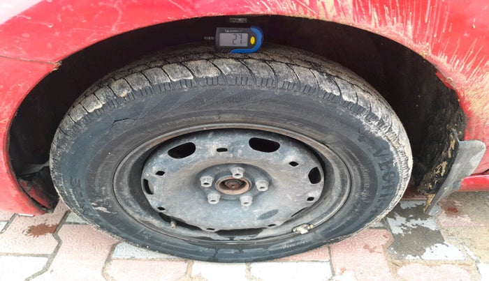 2013 Volkswagen Polo COMFORTLINE 1.2L PETROL, Petrol, Manual, 50,995 km, tyre