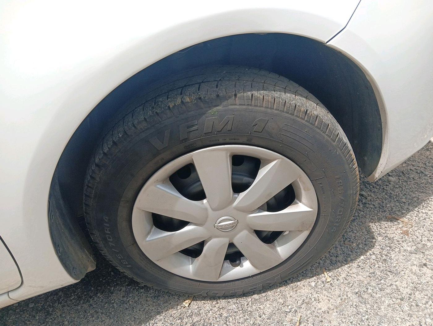 2011 Nissan Sunny XL, Petrol, Manual, 80,367 km, tyre