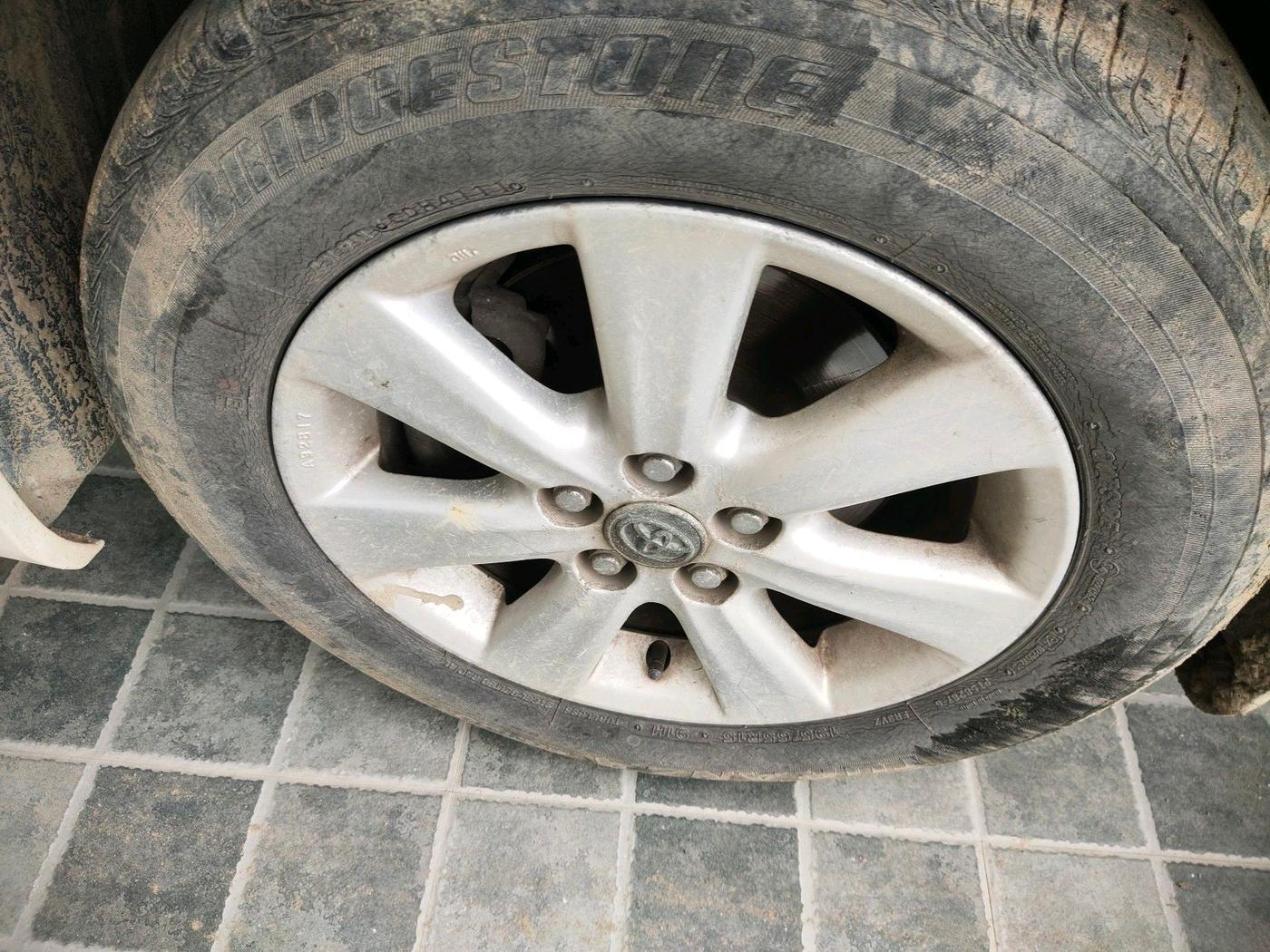 2012 Toyota Corolla Altis G PETROL, Petrol, Manual, 73,500 km, tyre