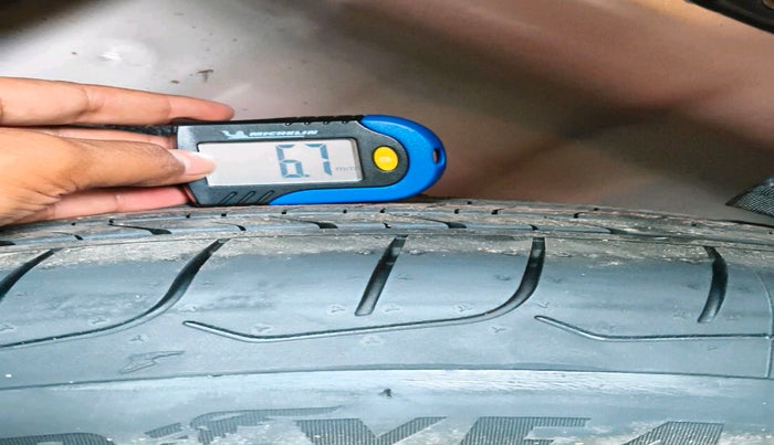 2025 KIA SELTOS HTK Plus (O) 1.5 Petrol MT, Petrol, Manual, 4,100 km, tyre