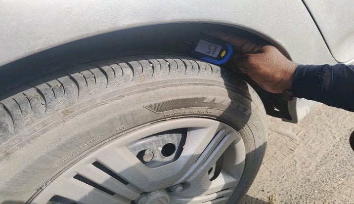 2010 Honda City 1.5L I-VTEC S MT, Petrol, Manual, 1,46,657 km, tyre