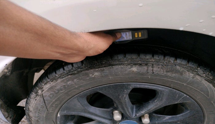 2015 Ford Figo Aspire TITANIUM PLUS 1.2 PETROL, Petrol, Manual, 79,379 km, tyre