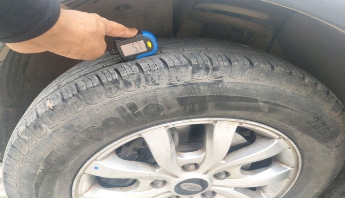 2019 Mahindra XUV500 W9 AT, Diesel, Automatic, 65,231 km, tyre