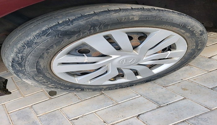 2016 Honda City 1.5L I-VTEC SV, Petrol, Manual, 73,920 km, tyre