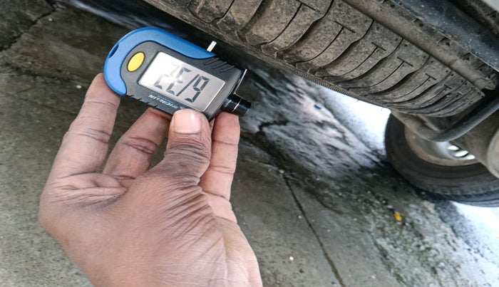 2021 Maruti XL6 ZETA AT, Petrol, Automatic, 22,062 km, tyre