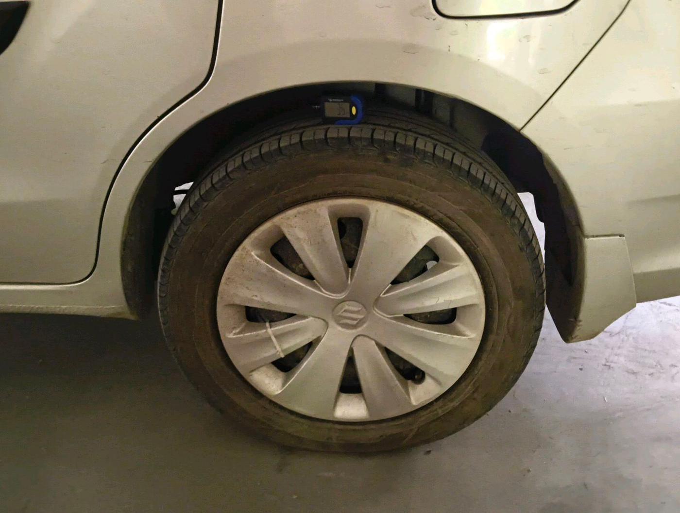 2018 Maruti Ertiga VXI, Petrol, Manual, 98,925 km, tyre