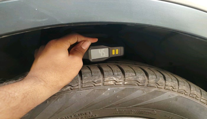 2018 Maruti S Cross ZETA 1.3, Diesel, Manual, 47,919 km, tyre