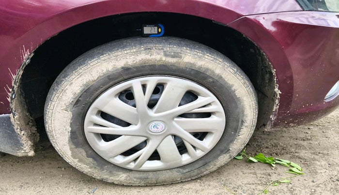 2016 Maruti Swift Dzire VDI (O), Diesel, Manual, 40,736 km, tyre