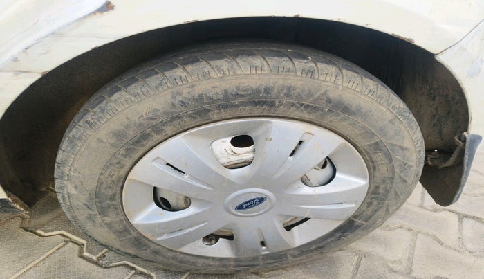 2012 Ford Figo EXI 1.4 DIESEL, Diesel, Manual, 1,08,631 km, tyre