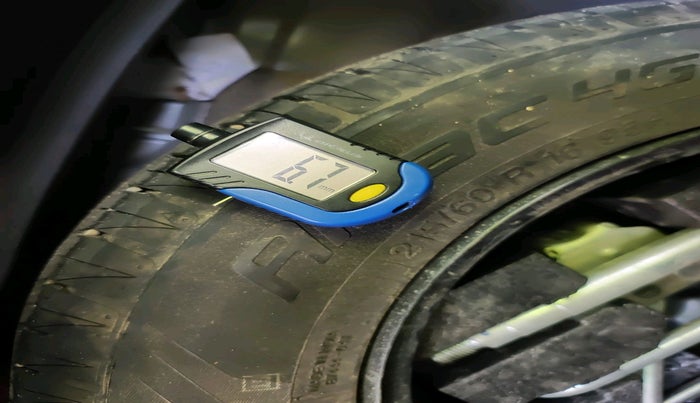 2021 MG ASTOR SHARP 1.5 CVT, Petrol, Automatic, 64,000 km, tyre