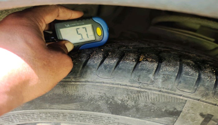 2021 MG ASTOR SHARP 1.5 CVT, Petrol, Automatic, 64,000 km, tyre