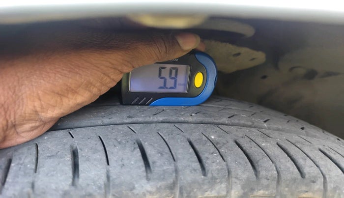 2017 Honda City 1.5L I-VTEC VX CVT, Petrol, Automatic, 65,000 km, tyre