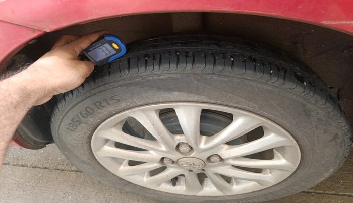 2011 Toyota Etios G, Petrol, Manual, 97,889 km, tyre