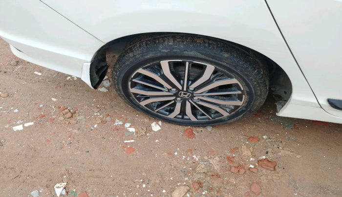 2017 Honda City 1.5L I-VTEC ZX CVT, Petrol, Automatic, 43,796 km, tyre