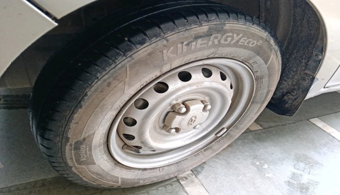 2019 Hyundai NEW SANTRO ERA EXECUTIVE, Petrol, Manual, 41,785 km, tyre