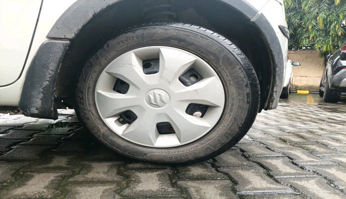 2023 Maruti New Wagon-R VXI CNG 1.0, Petrol, Manual, 16,420 km, tyre