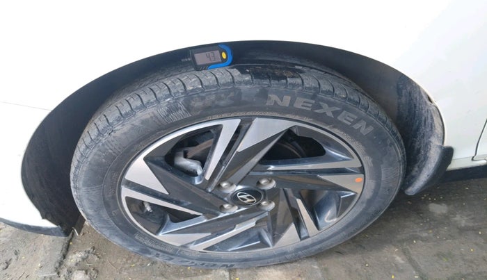 2021 Hyundai NEW I20 ASTA 1.0 GDI TURBO DCT, Petrol, Automatic, 24,551 km, tyre