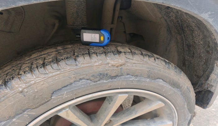 2023 Tata NEXON SMART 1.2 PETROL, Petrol, Manual, 14,694 km, tyre