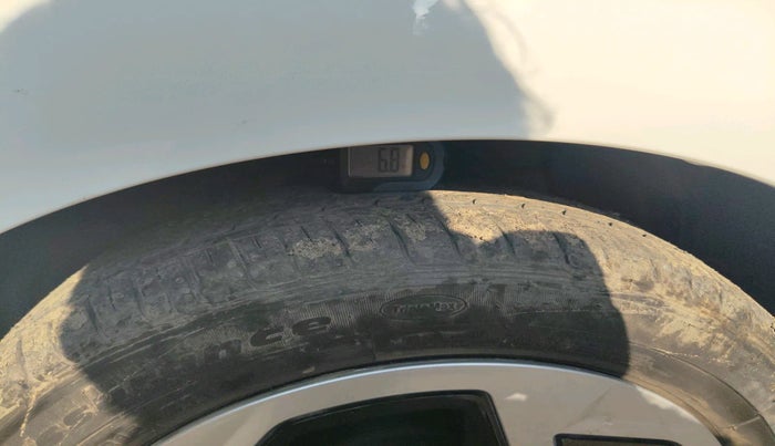 2024 Hyundai GRAND I10 NIOS SPORTZ AMT 1.2 KAPPA VTVT, Petrol, Automatic, 2,445 km, tyre