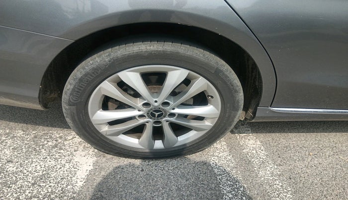 2019 Mercedes Benz C Class 220d, Diesel, Automatic, 78,915 km, tyre