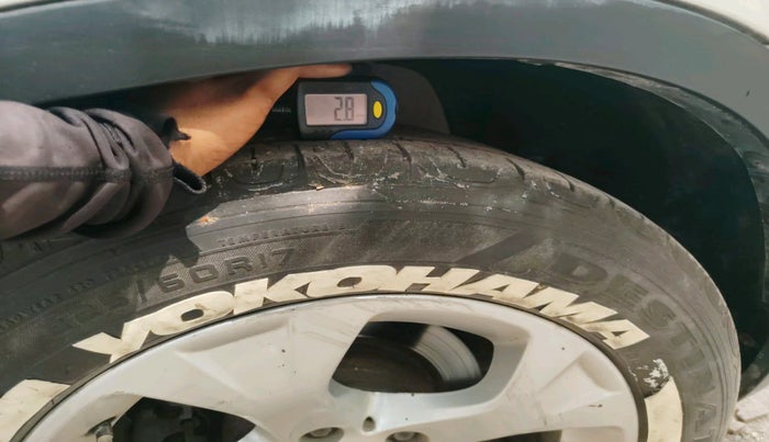 2011 BMW X1 SDRIVE 18I, Petrol, Automatic, 54,300 km, tyre