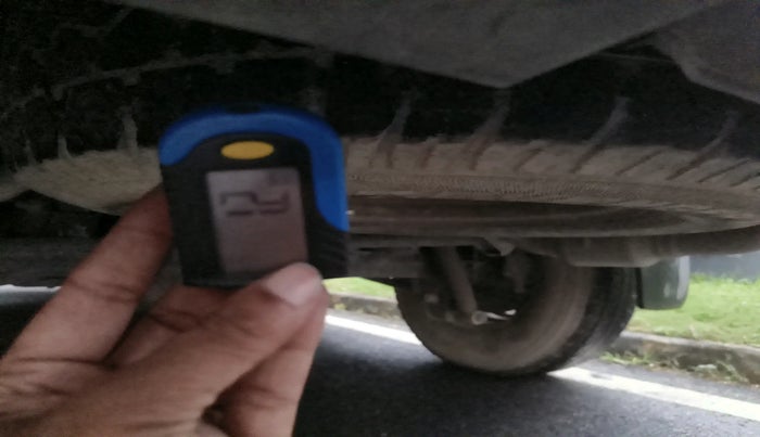 2013 Tata Safari Storme 2.2 LX 4X2, Diesel, Manual, 1,28,500 km, tyre