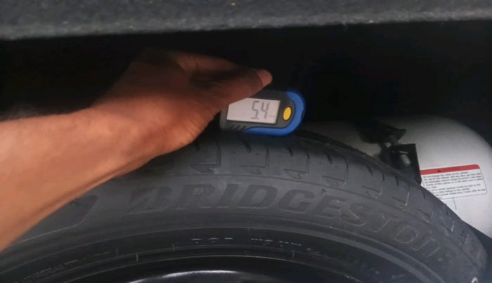 2022 Maruti Celerio VXI CNG, Petrol, Manual, 44,694 km, tyre