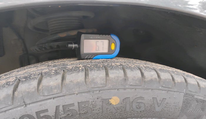 2019 Volkswagen Polo HIGHLINE PLUS 1.0 16 ALLOY, Petrol, Manual, 65,350 km, tyre