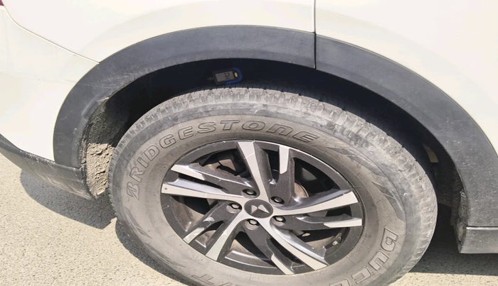 2022 Mahindra XUV700 AX 5 P MT 7 STR, Petrol, Manual, 47,791 km, tyre
