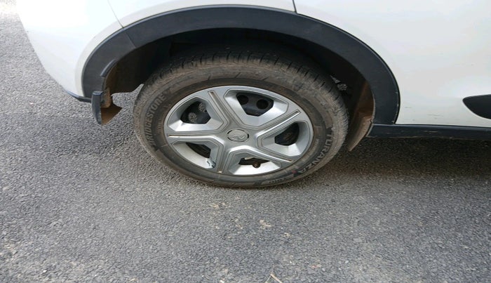 2023 Tata NEXON XM PETROL, Petrol, Manual, 44,172 km, tyre